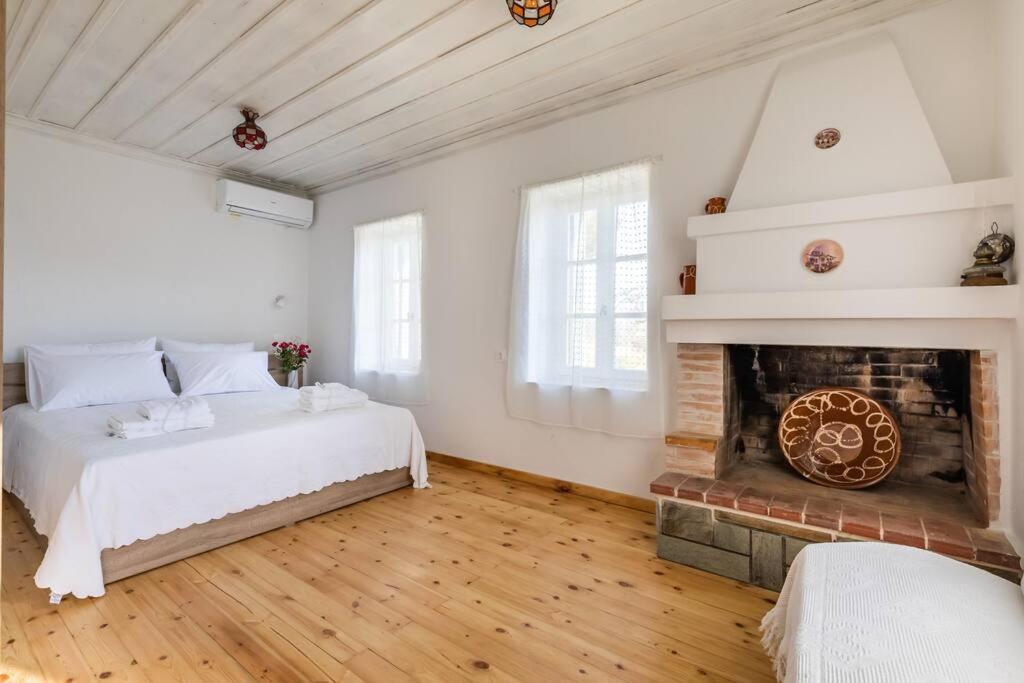 Villa Ambeli Skopelos Buitenkant foto